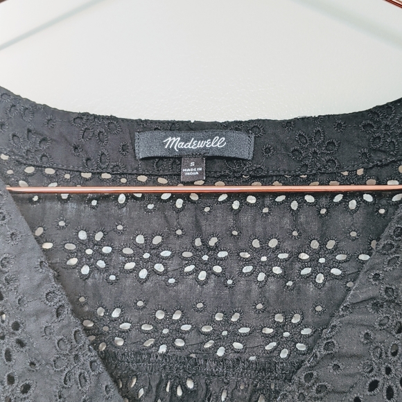 Madewell Eyelet Boxy Button-Down Shirt - Picture 3 of 3